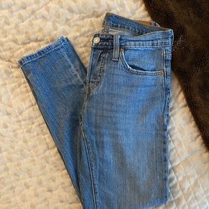 Levi’s 501 tapered jeans